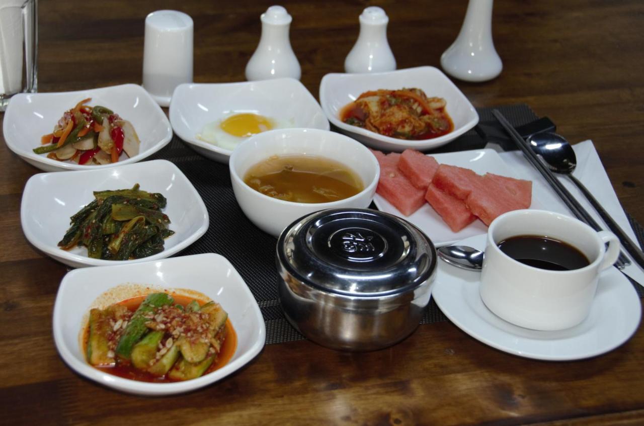 Seoul Hotel Myanmar Gyogon Bilik gambar